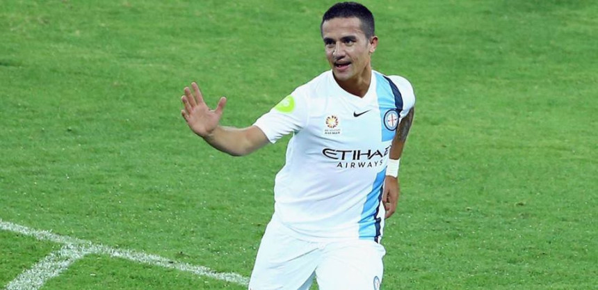 Tim Kejhil se vraća kući!