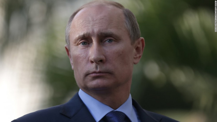 Najveća atrakcija Sankt Peterburga je - Vladimir Putin