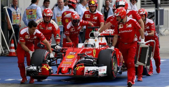 F1 - Italijanski mediji bruje: Ferari je na koljenima!