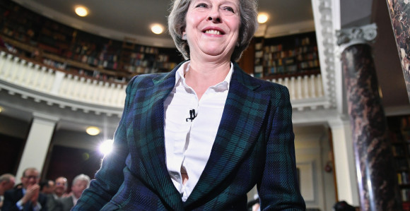 Tereza Mej objavila imena novih ministara