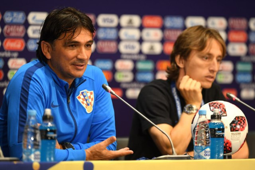 Dalić: Cio svijet gleda i navija za Hrvatsku!