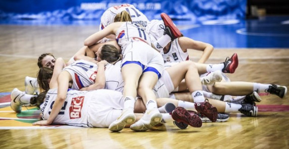 EP: Srbija igra za evropsko zlato!