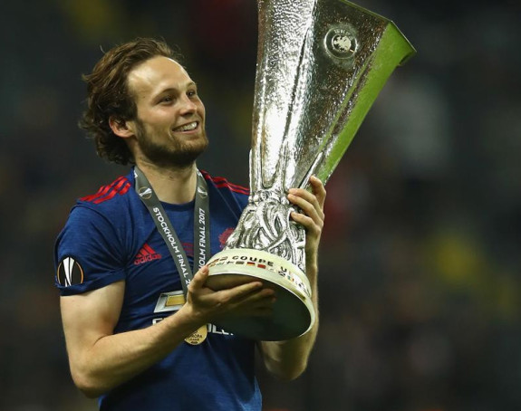 Блинд се вратио кући, играће са Тадићем!