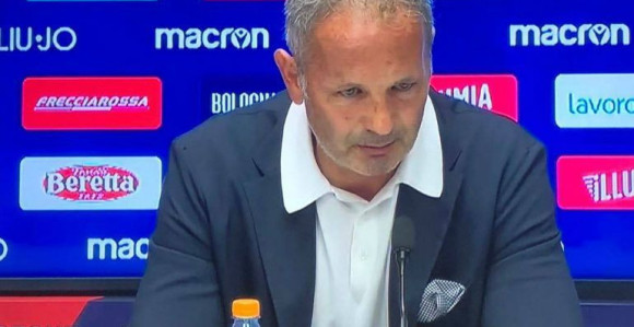 Oglasio se bivši Mihin prijatelj...