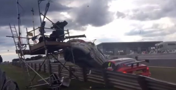 Video - Novinarska talija: Kada „kruz“ prokrstari kroz kamermansku ložu...!