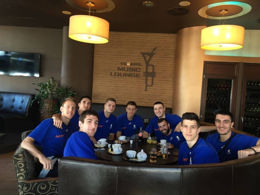 SP: "Zmajevi" stigli u Bratislavu