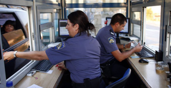 Sa nevažećim ispravama na put