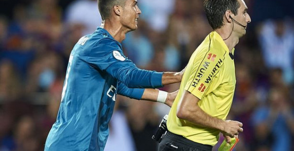 Video: Ronaldu prijeti 12 mečeva suspenzije!