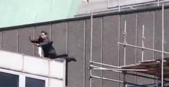 Kruz povrijeđen, "promašio" zid