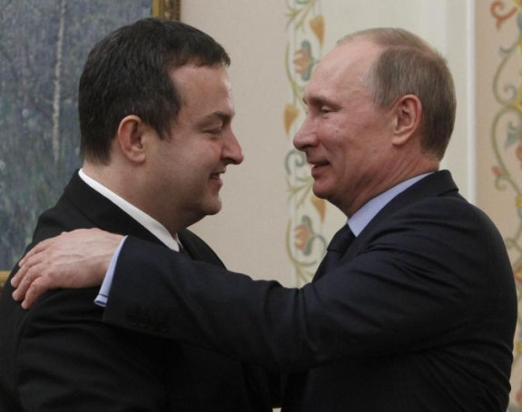 Na podjelu KiM pristaće i Putin