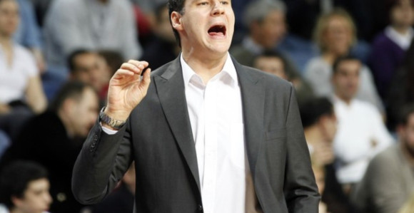 Vlada uz Sašu na klupi Lokomotive!