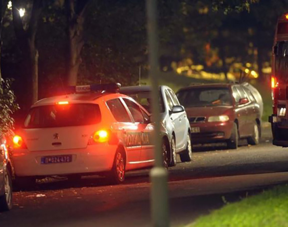 Potukla se sa mužem, pa htjela da skoči sa bebom