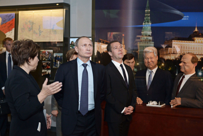 План богатог тајкуна: Јељциновом на Путина