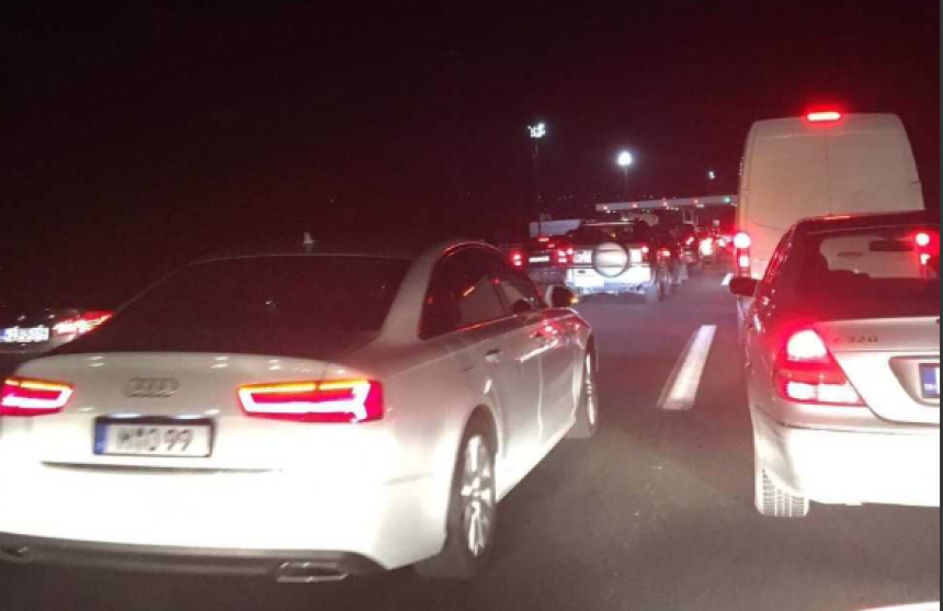 Najmanje dva lica teže povrijeđena