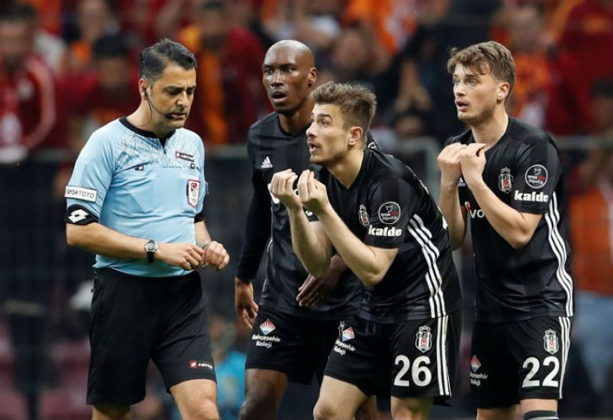 TUR: Bešiktaš se raspada!