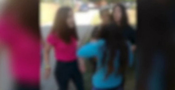 Roditelji nisu vaspitali djecu, djevojčice kazniti