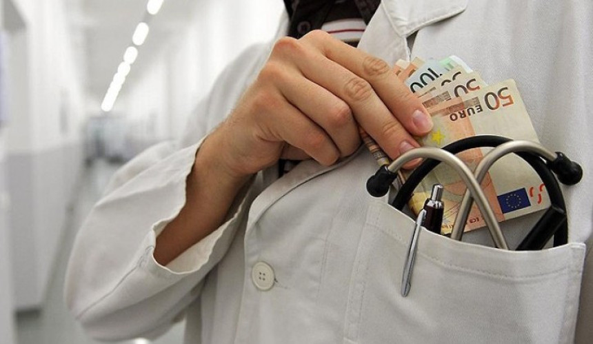 Korupcija u zdravstvu: Uništeni čašćavanjem