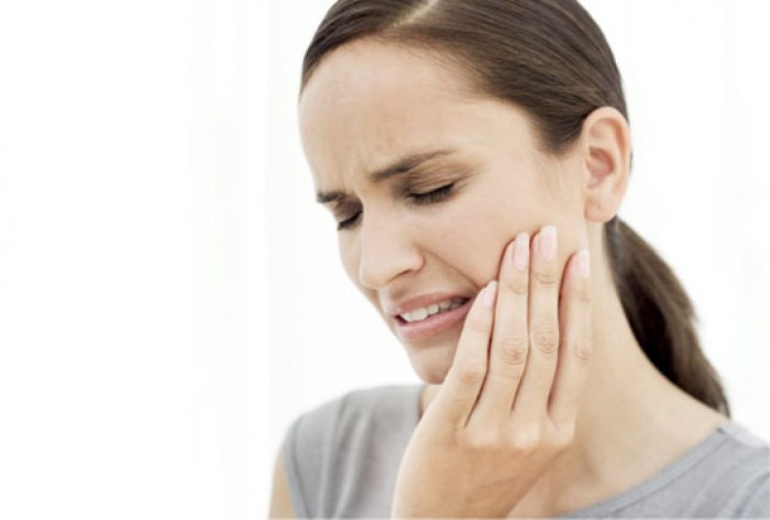 10 начина да ублажите зубобољу без лијекова