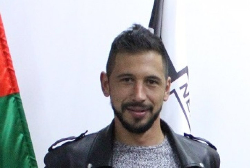 Bajko opet brani, ovog puta za crno-bijele!