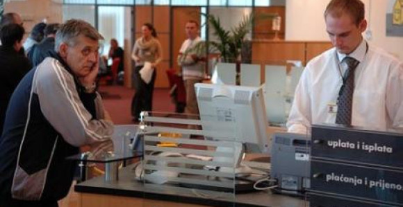 Zarada na kamatama: Bankari trljaju ruke