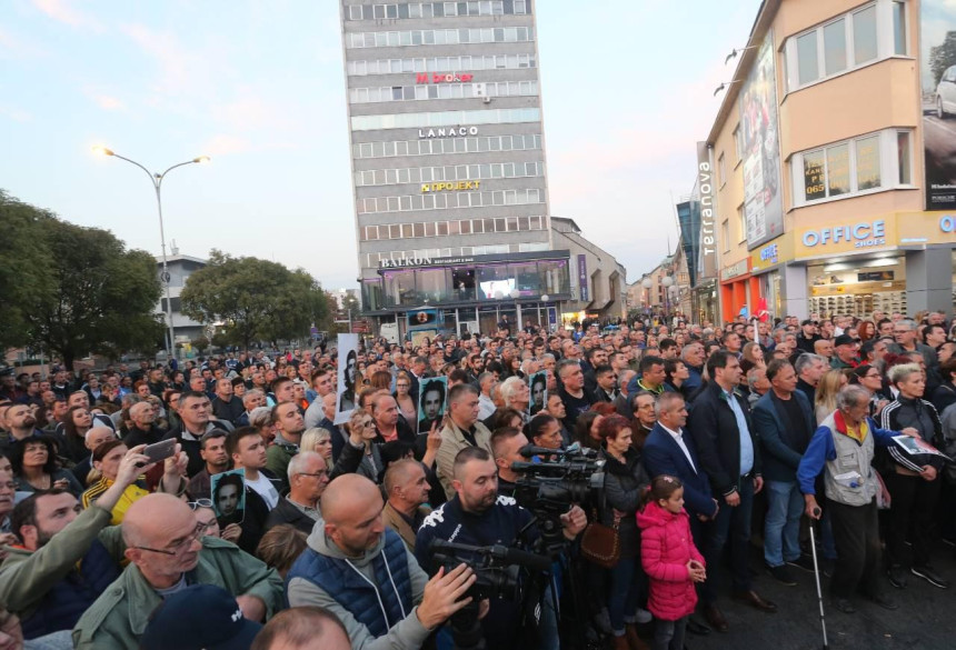 Narodni protest - Trg Krajine