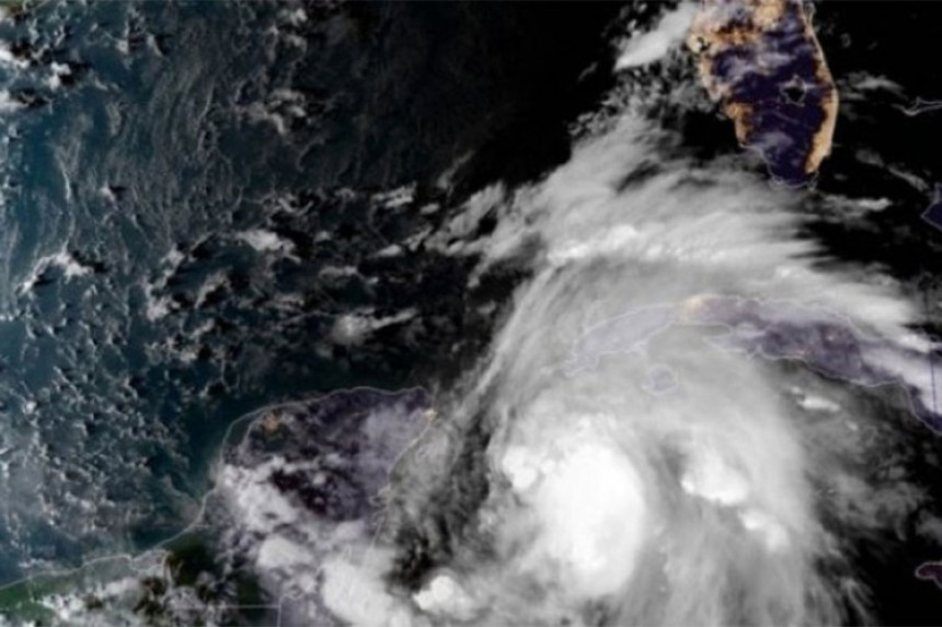 Uragan "Lesli" pogodio Evropu  