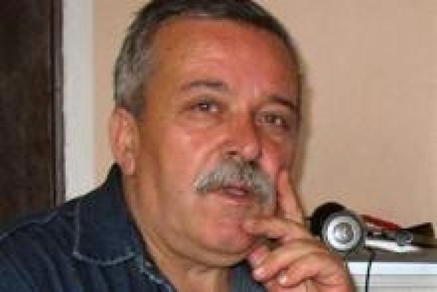 Umro novinar Zoran Jovanović