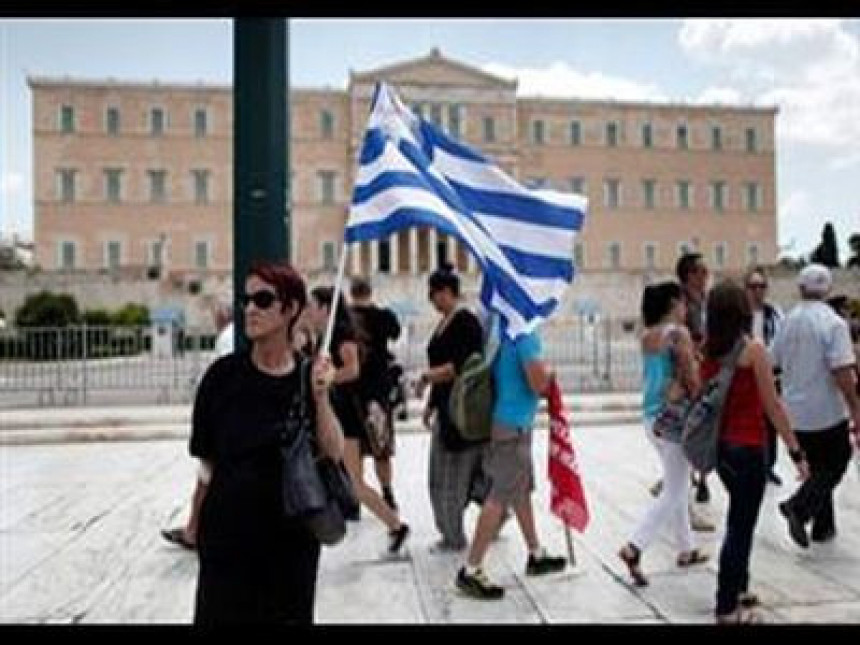 Меркел: Без новог отписа дуга Грчкој