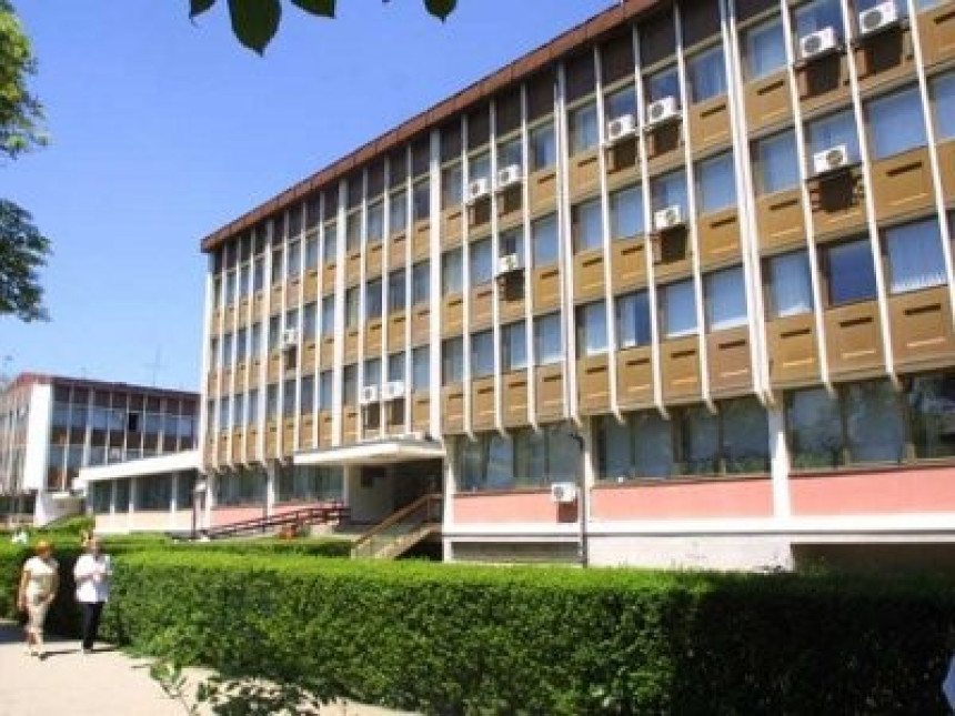 Dom zdravlja Banjaluka grca u dugovima