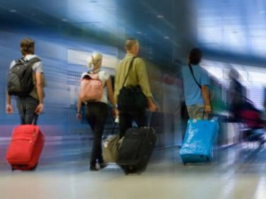 Godišnje iz BiH odlazi 20.000 građana!