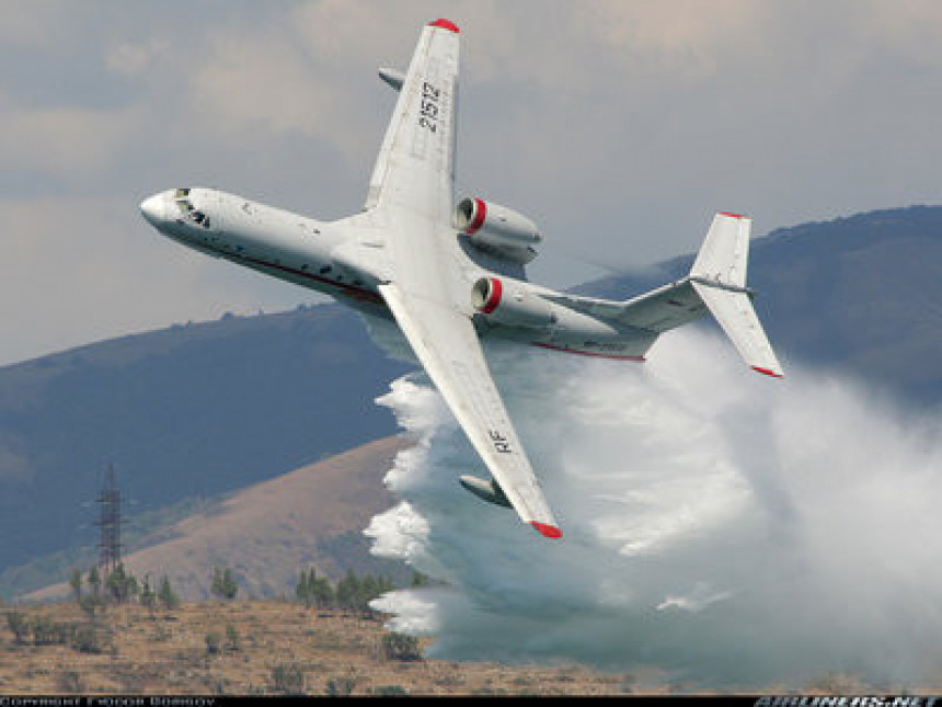 Stiže ruski avion za gašenje požara