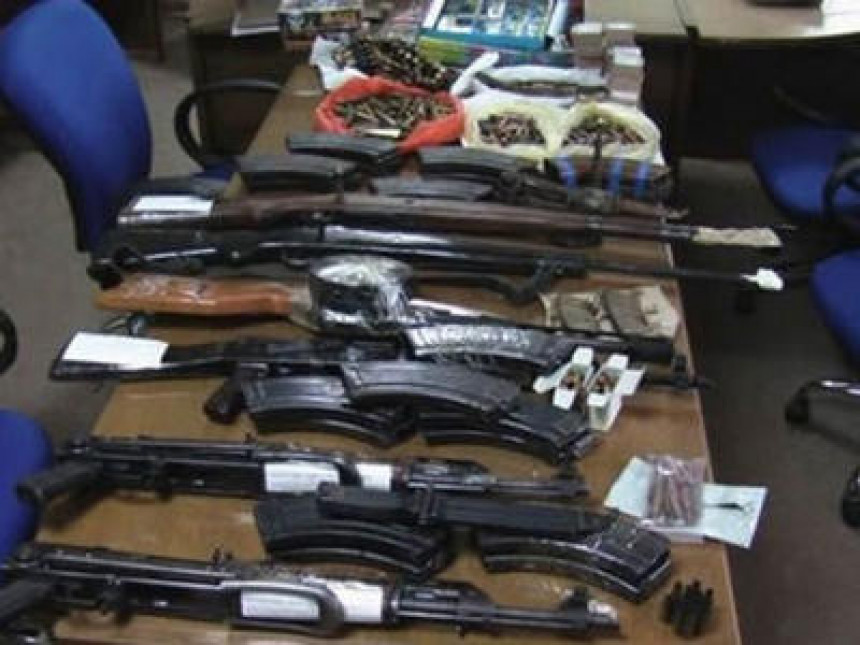 Pronađena veća količina oružja u Banjaluci