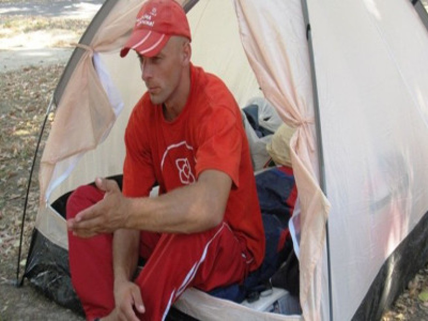 Čekić nastavio štrajk glađu