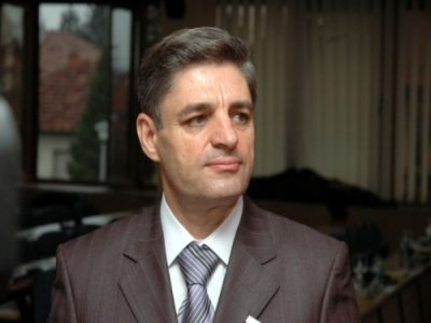 I dalje na snazi odluka Ministarstva 