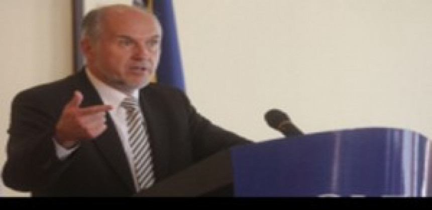 Инцко:Босна ће за 10 година бити чланица ЕУ, или ....
