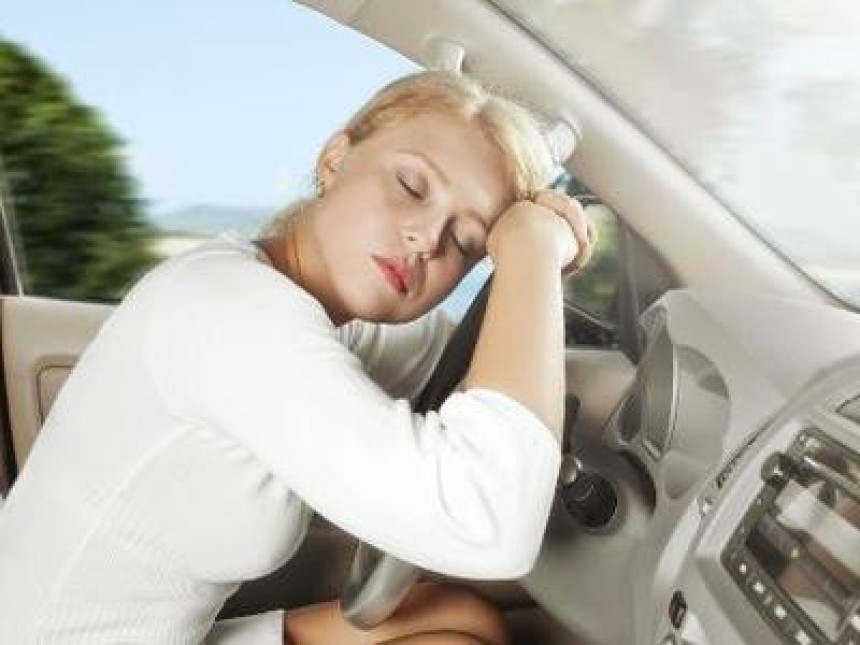 Vozila i spavala 300 kilometara?!