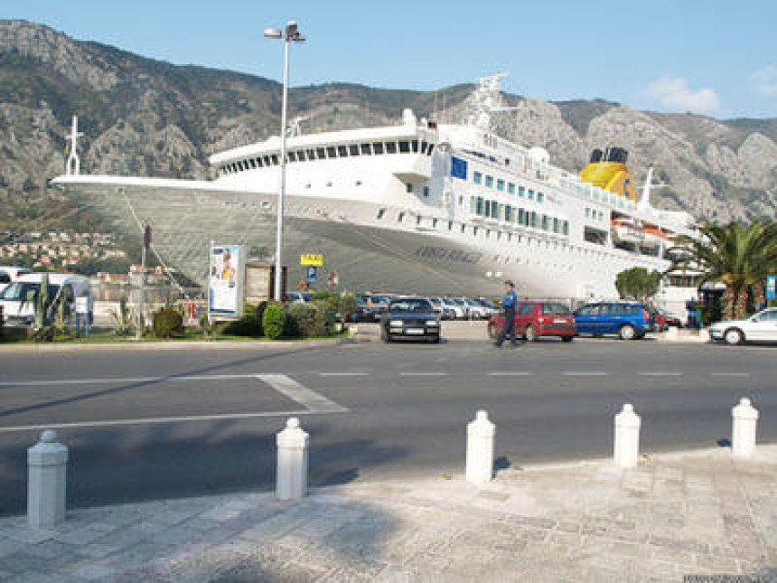 Kotor: Utopio se član posade holandskog kruzera