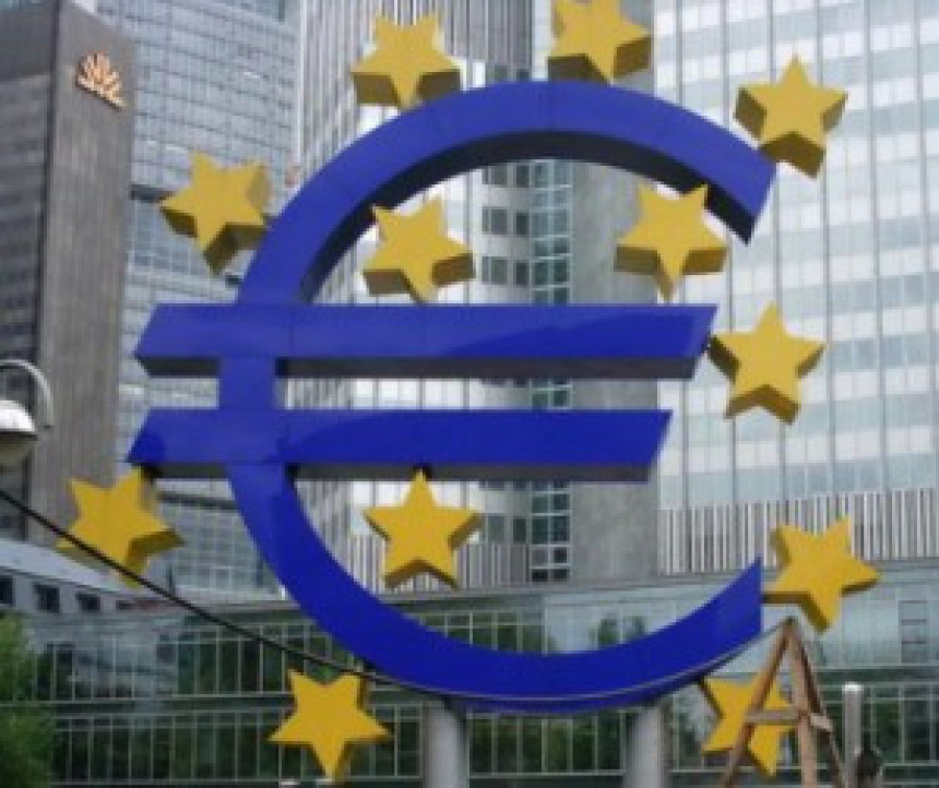 Министри финансија ЕУ и приватни повериоци спасили Грчку