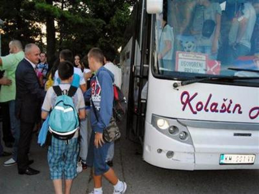 Ispraćena djeca sa Kosova i Metohije