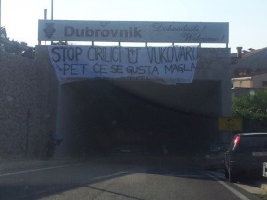 Dubrovnik osvanuo sa ustaškim grafitima