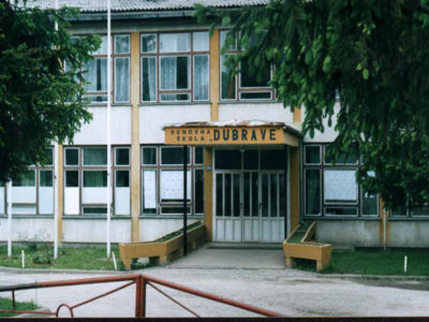 Бошњачки ђаци кренули у школу у Дубравама