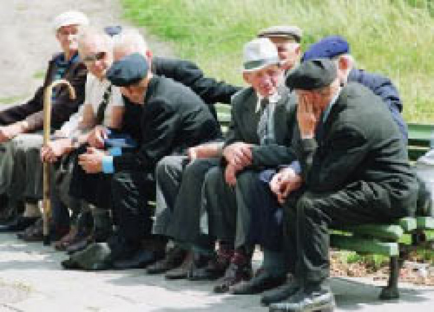 Бијељина: Умиру прије пензије 