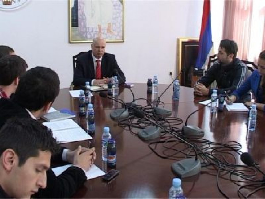 Ministar u posjeti školama Istočnog Sarajeva (VIDEO)