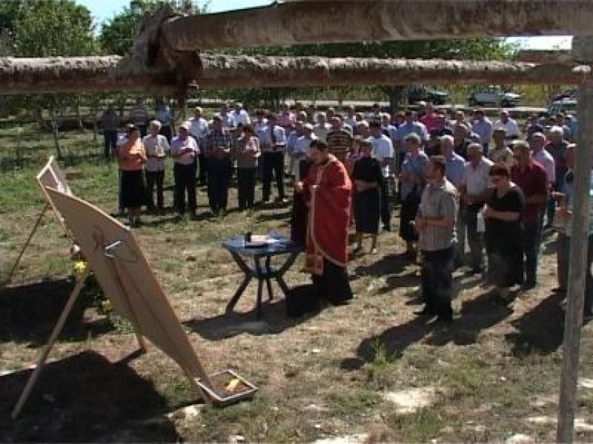 Parastos u Bukovcu kod Brčkog (VIDEO)