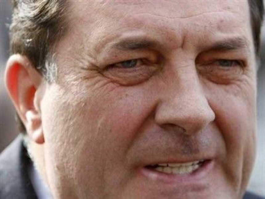 Dodik kritikuje opoziciju, koja tvrdi da je on nervozan!