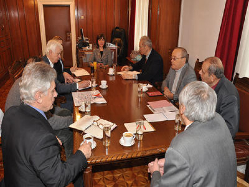 Srbi traže sastanak sa Josipovićem