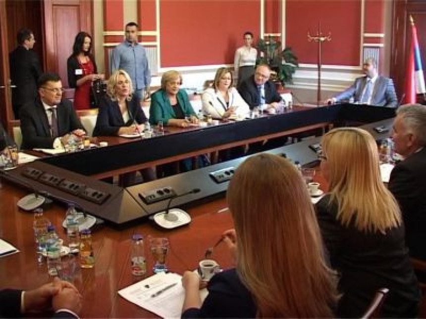 Sastanak Vlada Republike Srpske i Brčko distrikta (VIDEO)