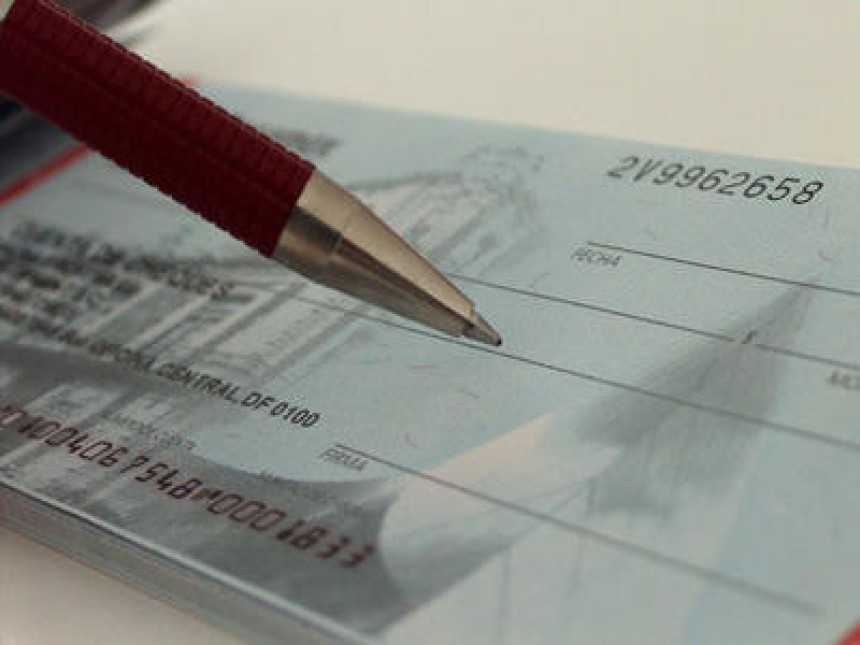 Željezničari našli 2 miliona dolara i predali ih policiji