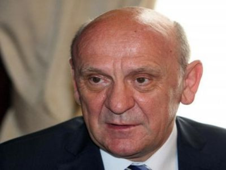 Tihiću otkrivena matastaza na mozgu
