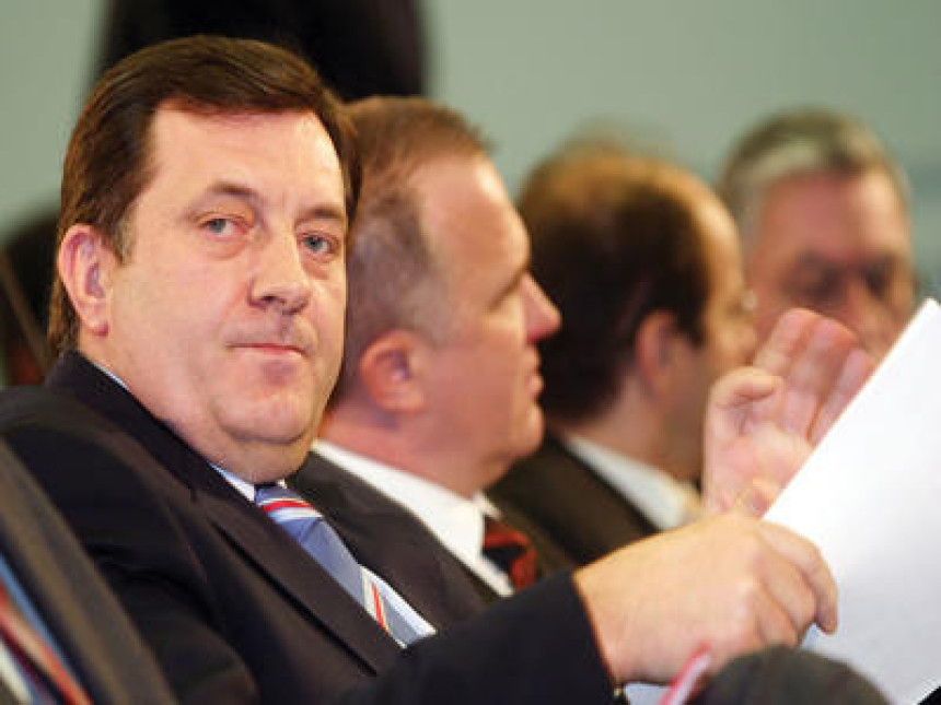 Elez poručio Dodiku: Tražili ste da optužim SDS za ubistva!